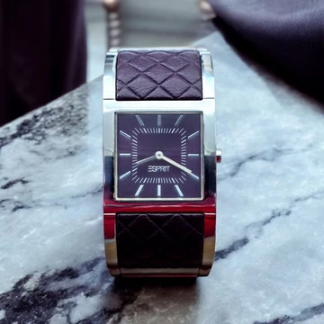 Esprit Purple Snake Karóra