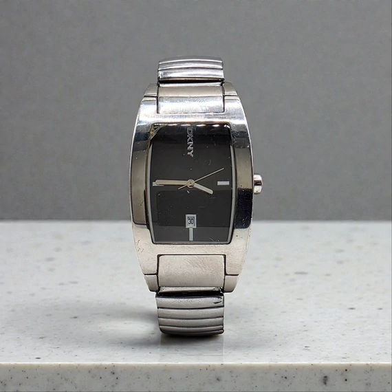 DKNY Classic Black Karóra