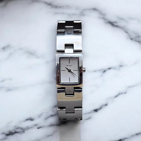 DKNY Classics női karóra