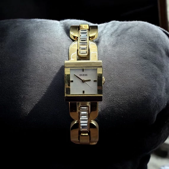Guess Pearl Gold Crystal Karóra