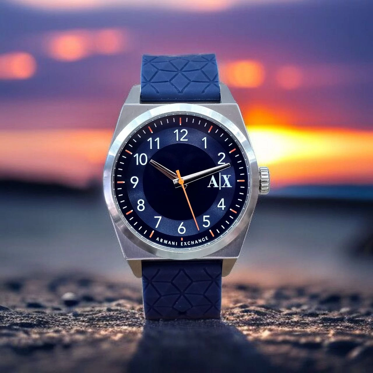 Armani Exchange Blue Dial Karóra