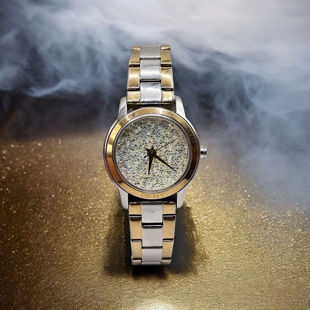 DKNY 2Tone Crystal Karóra